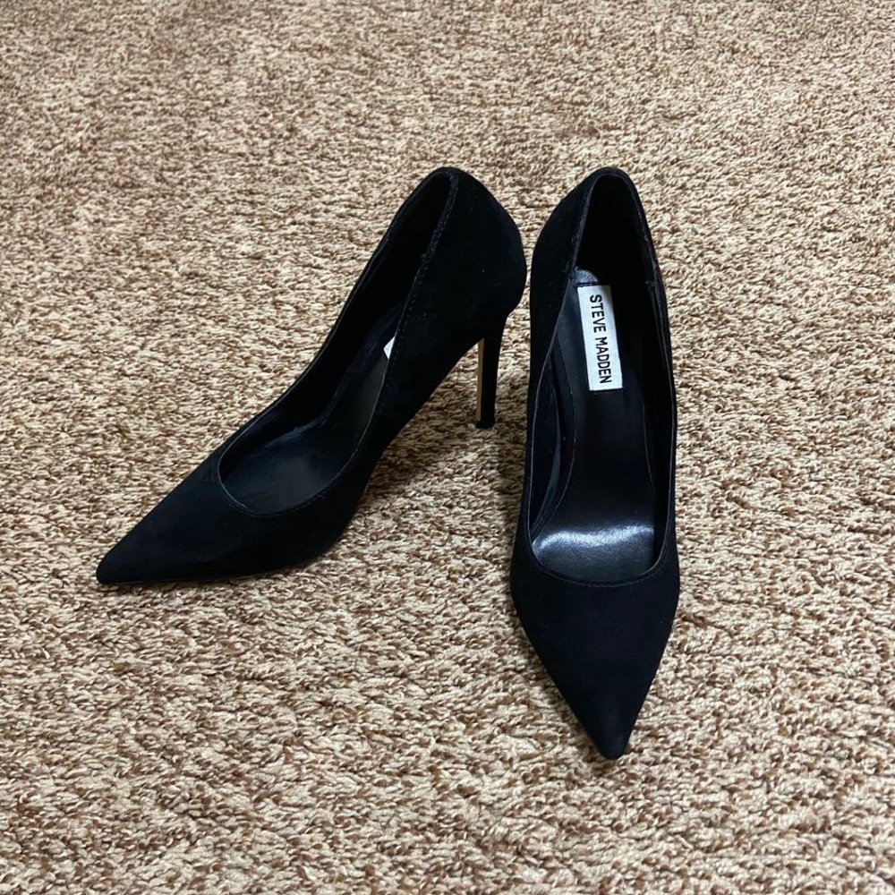 [NEW] Steve Madden Daisie Pointed Toe Pump